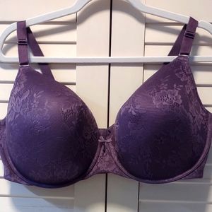42F Torrid lightly padded underwire bra GUC
